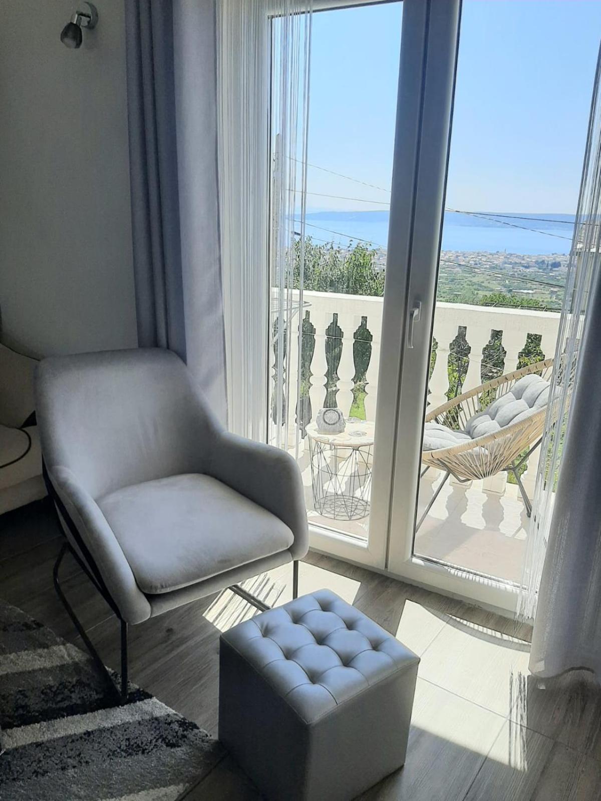 Apartment Natali Kaštel Stari Екстериор снимка